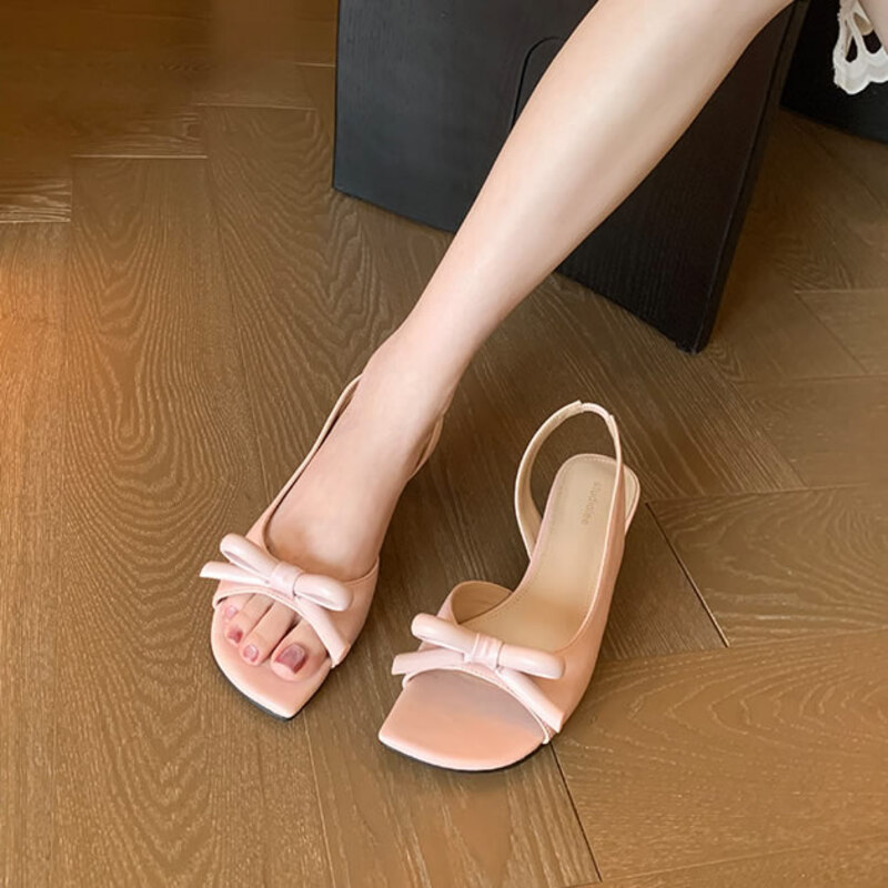 Slip Dress Satin - صنادل نسائية أنيقة بكعب منخفض من