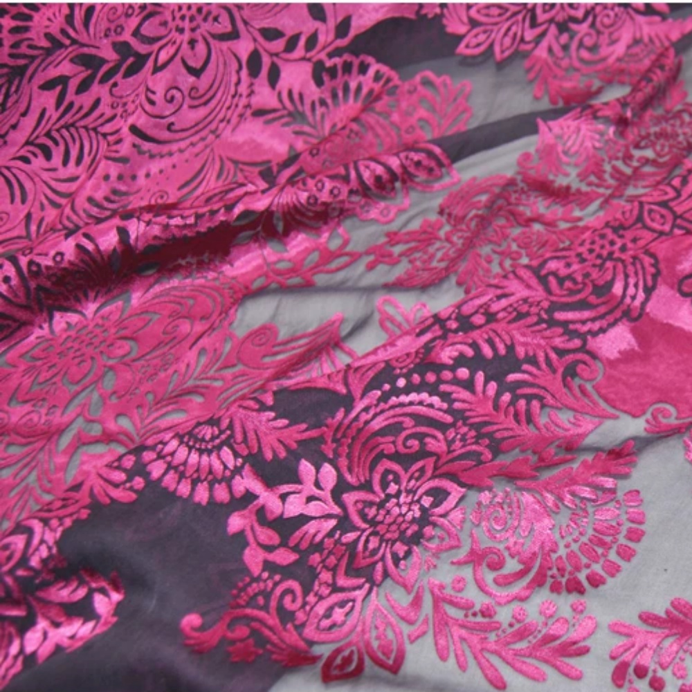 قماش حرير مطبوع بتصميم زهور ور - مراجعة Robe Silk Women وسعره